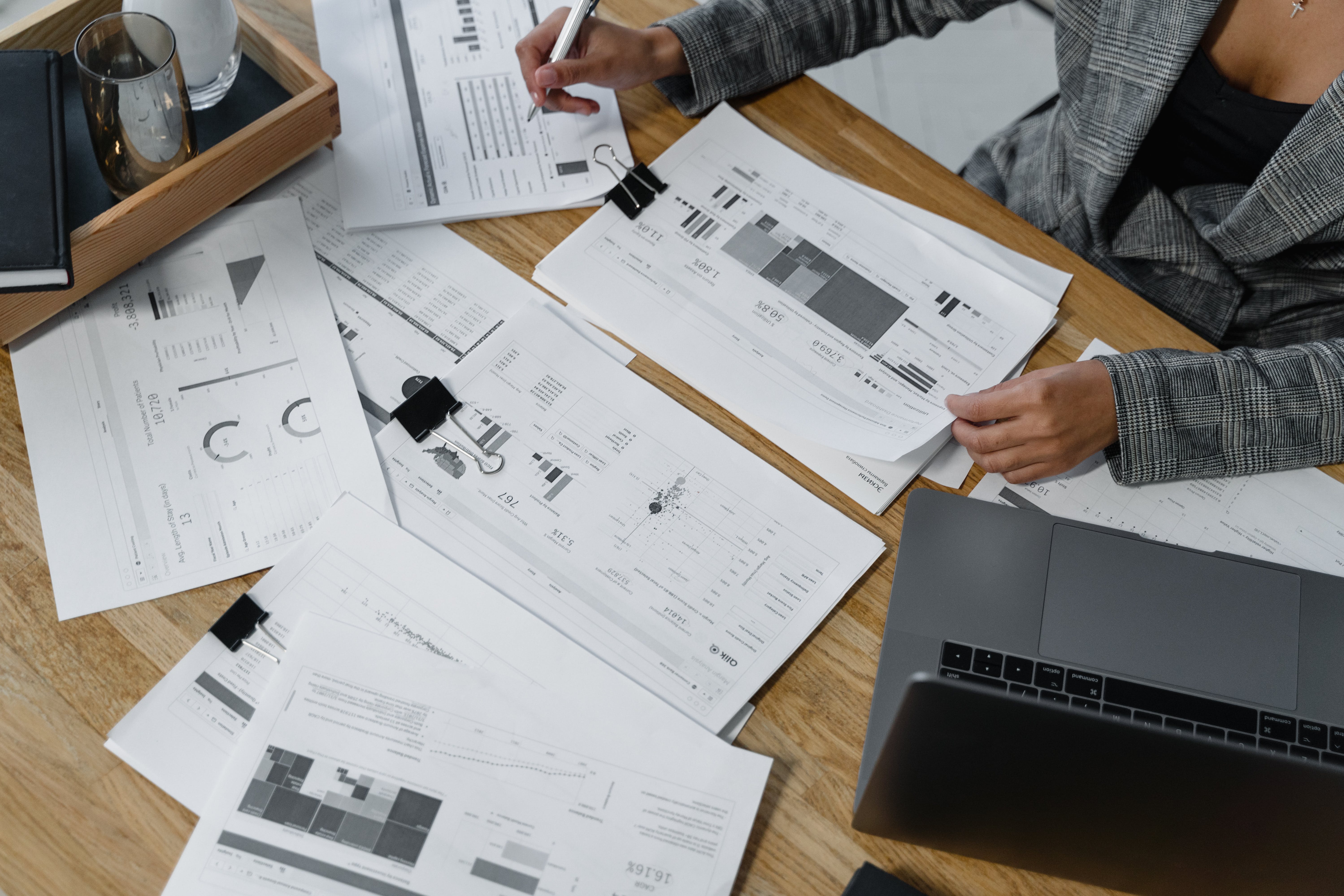 The Importance and Benefits of Certified Data Analytics